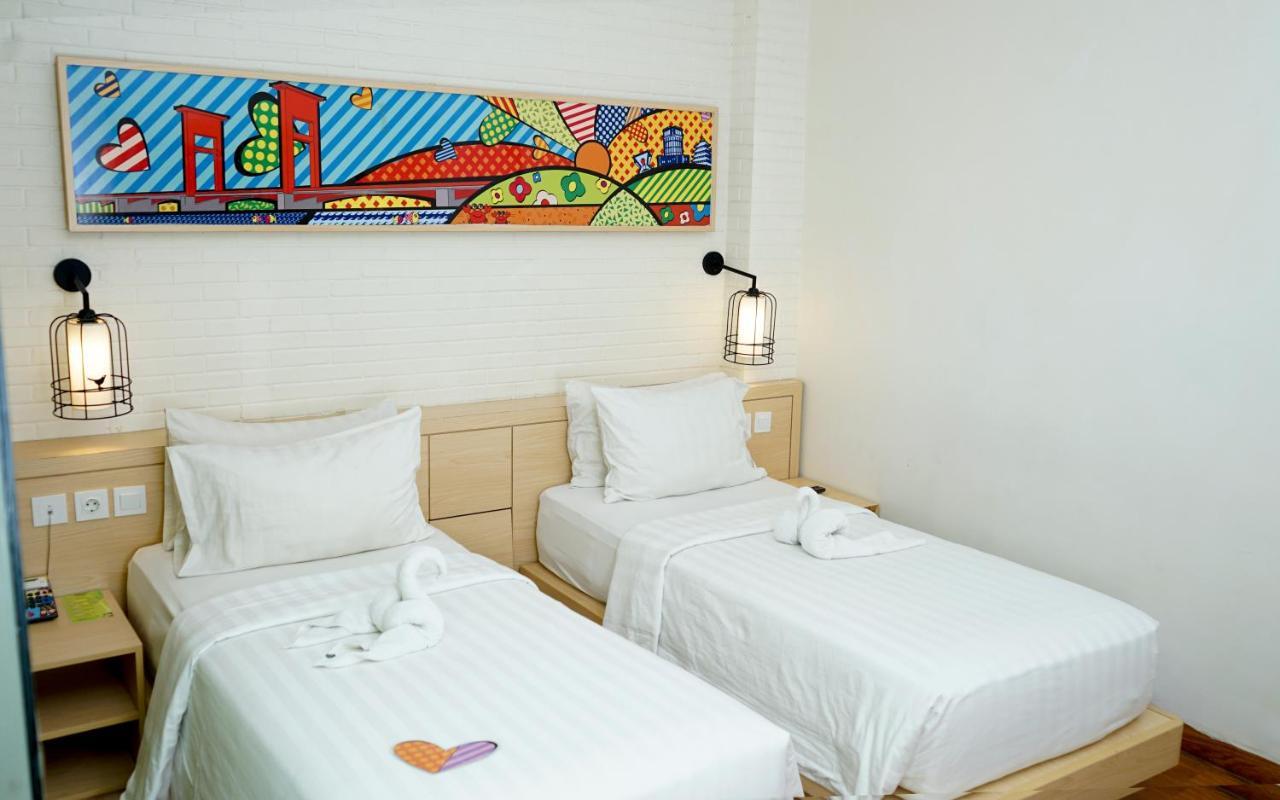 Maxonehotels.Com At Vivo Palembang Exterior photo